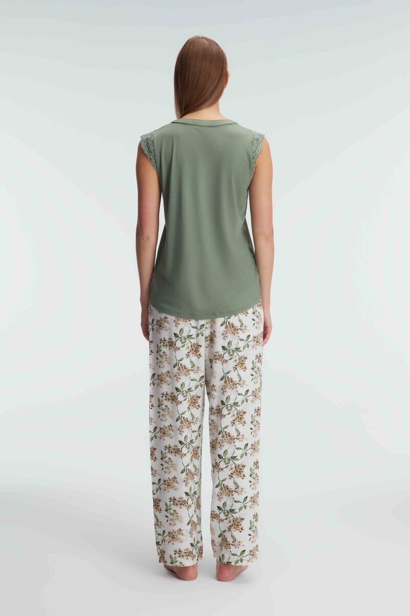 Anıl 9939 Kısa Kol V Yaka Kadın Viskon Çiçek Desenli Yazlık Örme Dantel Detaylı Pijama Takımı - 8
