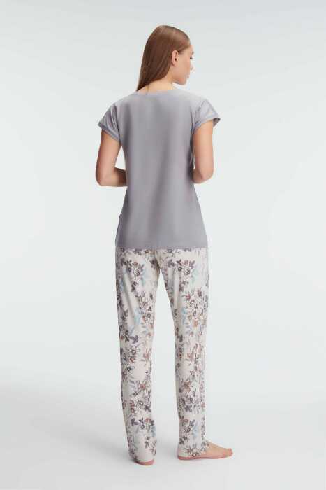 Anıl 9870 Ev Giyimi Kısa Kol V Yaka Kadın BAMBOO Çiçek Desenli Yazlık Örme Normal Bel Pijama Takımı - 6