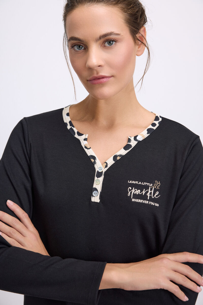 Anıl Kadın Uzun Kollu T-Shirt ve Pantolon Pijama Takımı – %100 Pamuk, Leopar Desen Detaylı 11549 - 2