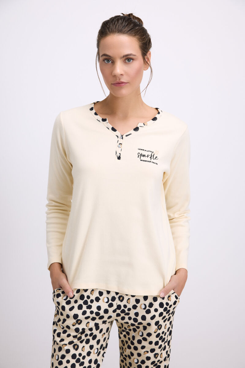 Anıl Kadın Uzun Kollu T-Shirt ve Pantolon Pijama Takımı – %100 Pamuk, Leopar Desen Detaylı 11549 - 2
